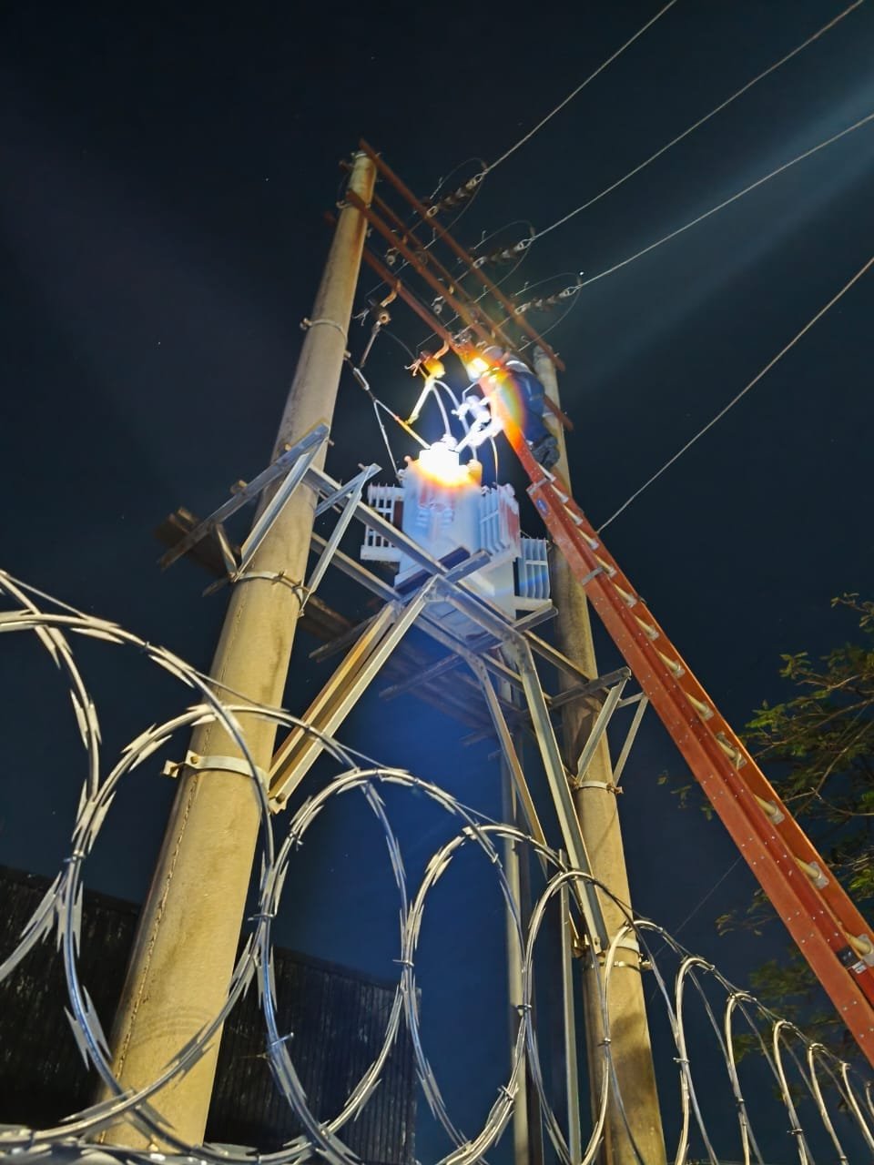Técnico em atendimento emergencial de média tensão